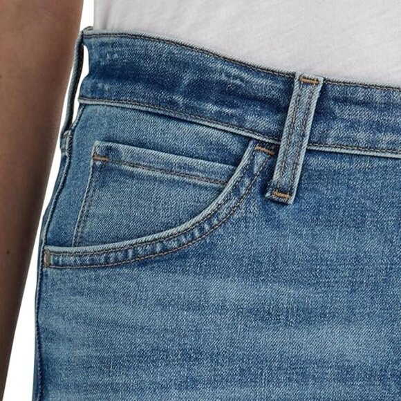 Lee Women's Legendary Mid Rise '90s Taper Denim Jean Lesson Learned, Size 8 - Picture 5 of 5